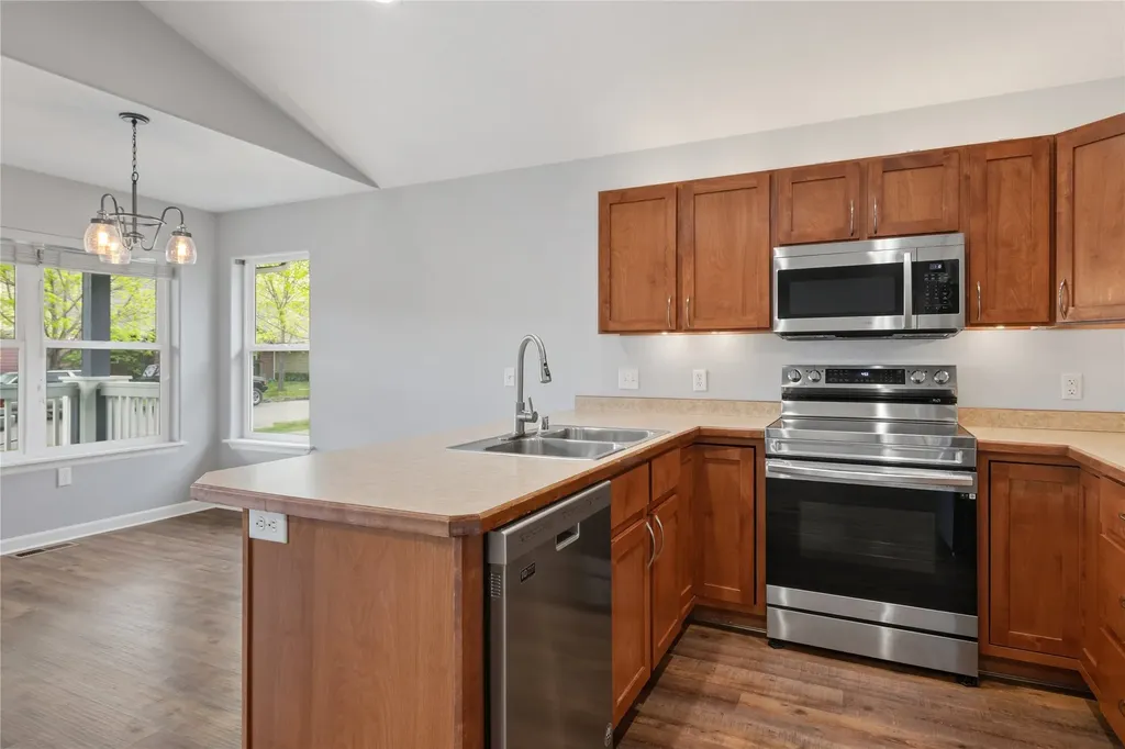 5168 Excalibur Way Lolo MT 59847