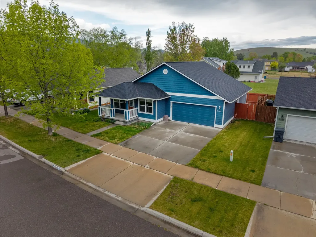 5168 Excalibur Way Lolo MT 59847