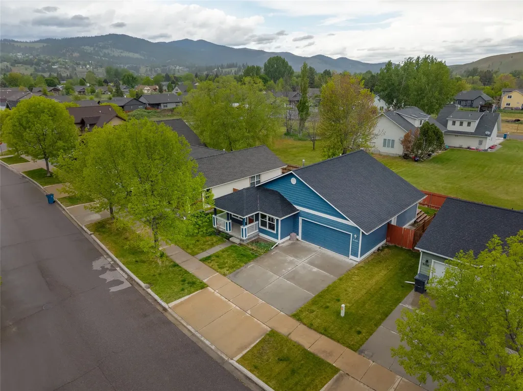 5168 Excalibur Way Lolo MT 59847
