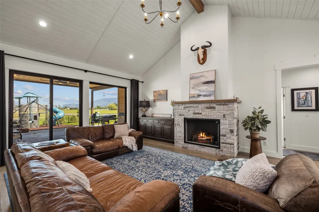 415 Charlotte Peak Drive Kalispell MT 59901