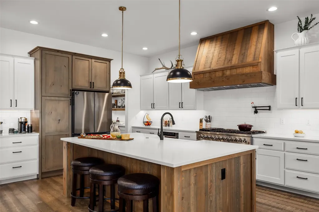 415 Charlotte Peak Drive Kalispell MT 59901