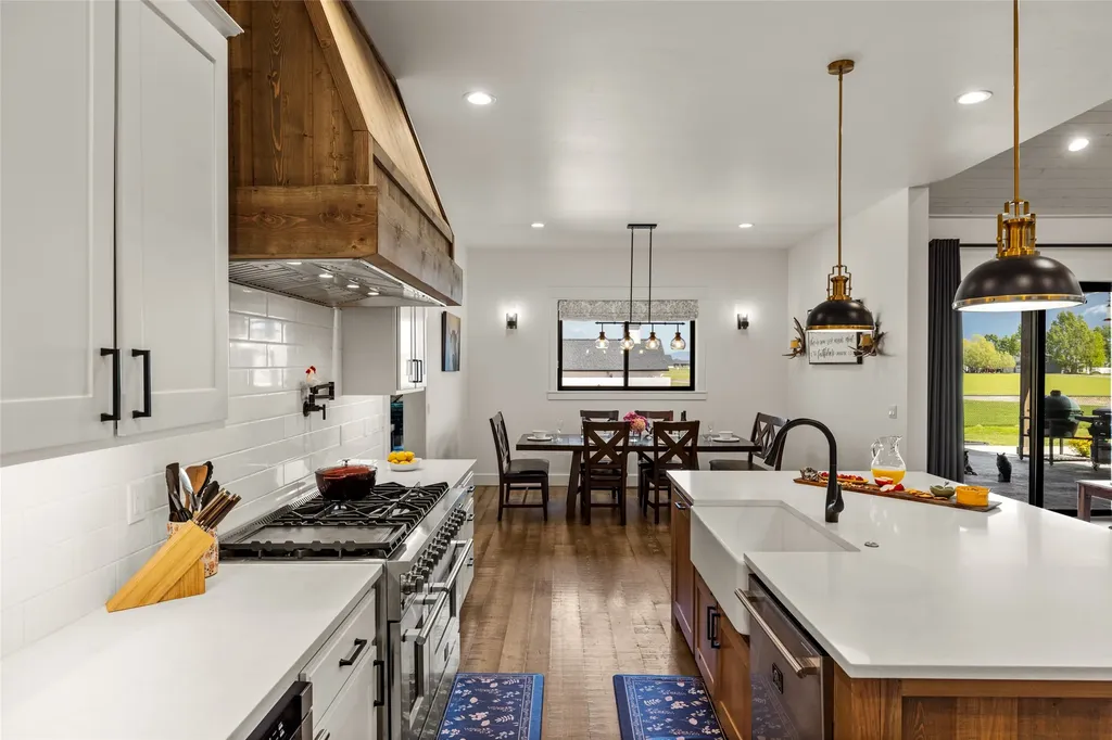 415 Charlotte Peak Drive Kalispell MT 59901