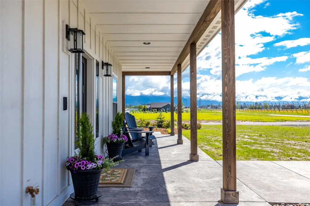415 Charlotte Peak Drive Kalispell MT 59901
