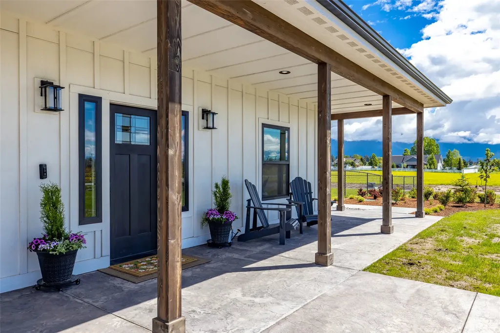 415 Charlotte Peak Drive Kalispell MT 59901