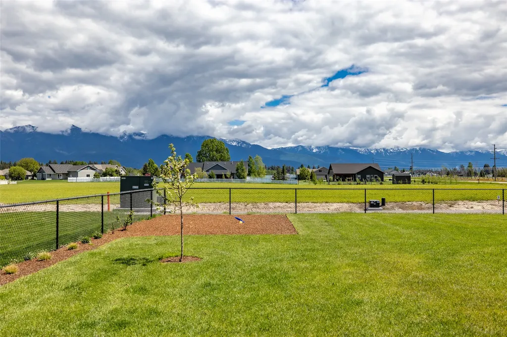 415 Charlotte Peak Drive Kalispell MT 59901
