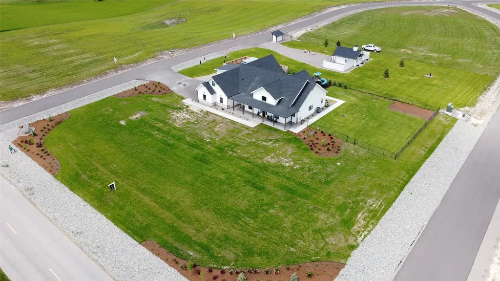 415 Charlotte Peak Drive Kalispell MT 59901
