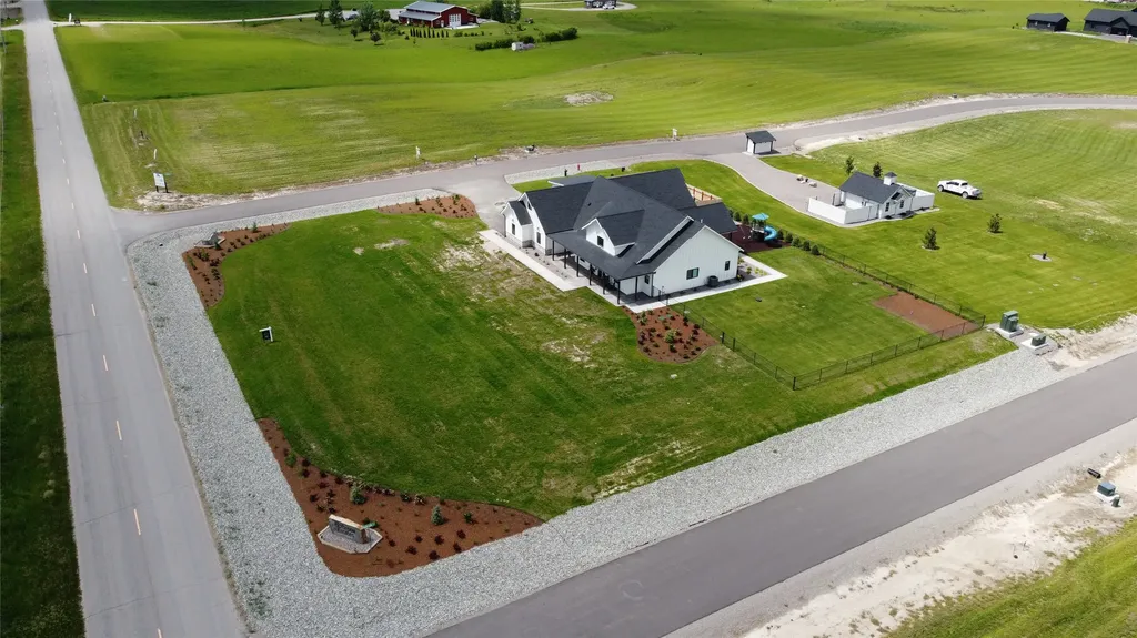 415 Charlotte Peak Drive Kalispell MT 59901