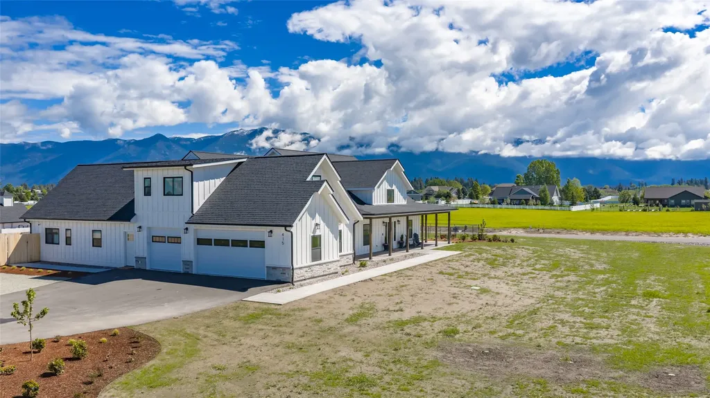 415 Charlotte Peak Drive Kalispell MT 59901