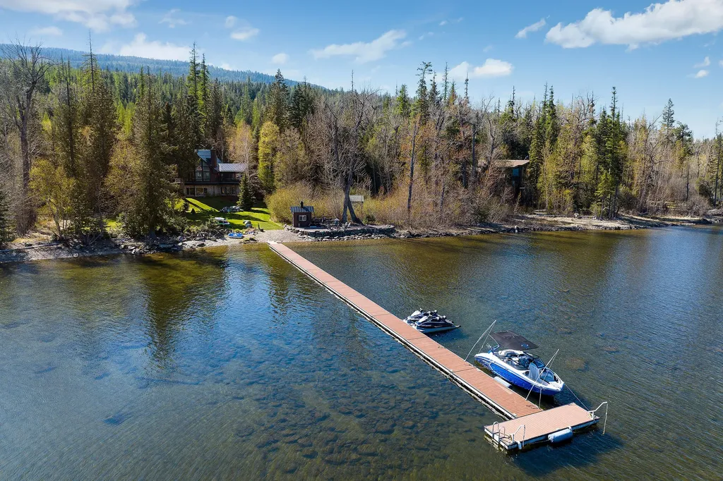 17562 W Swan Shores Road Bigfork MT 59911