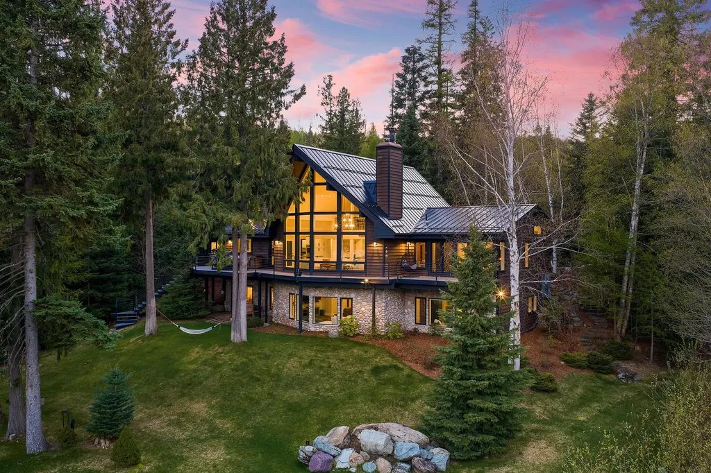 17562 W Swan Shores Road Bigfork MT 59911