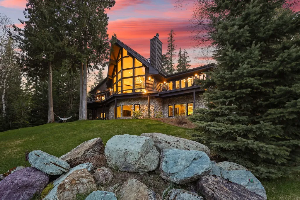 17562 W Swan Shores Road Bigfork MT 59911