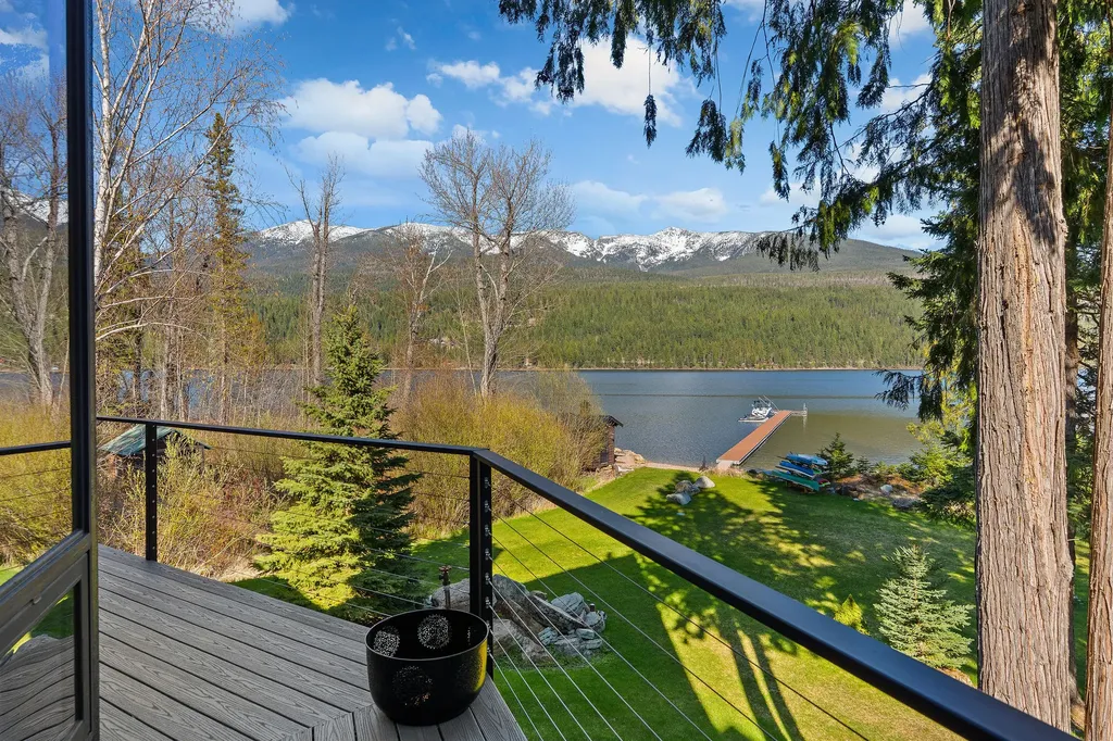 17562 W Swan Shores Road Bigfork MT 59911