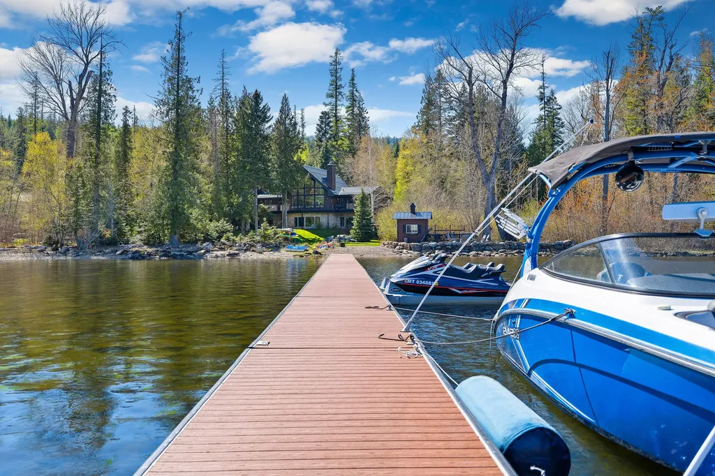 17562 W Swan Shores Road Bigfork MT 59911