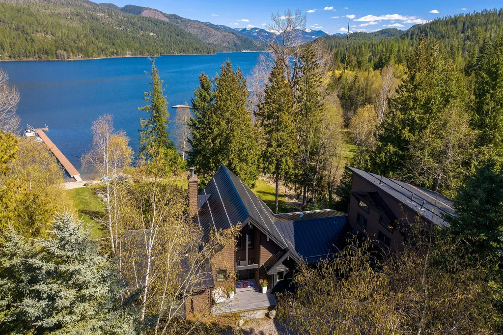 17562 W Swan Shores Road Bigfork MT 59911
