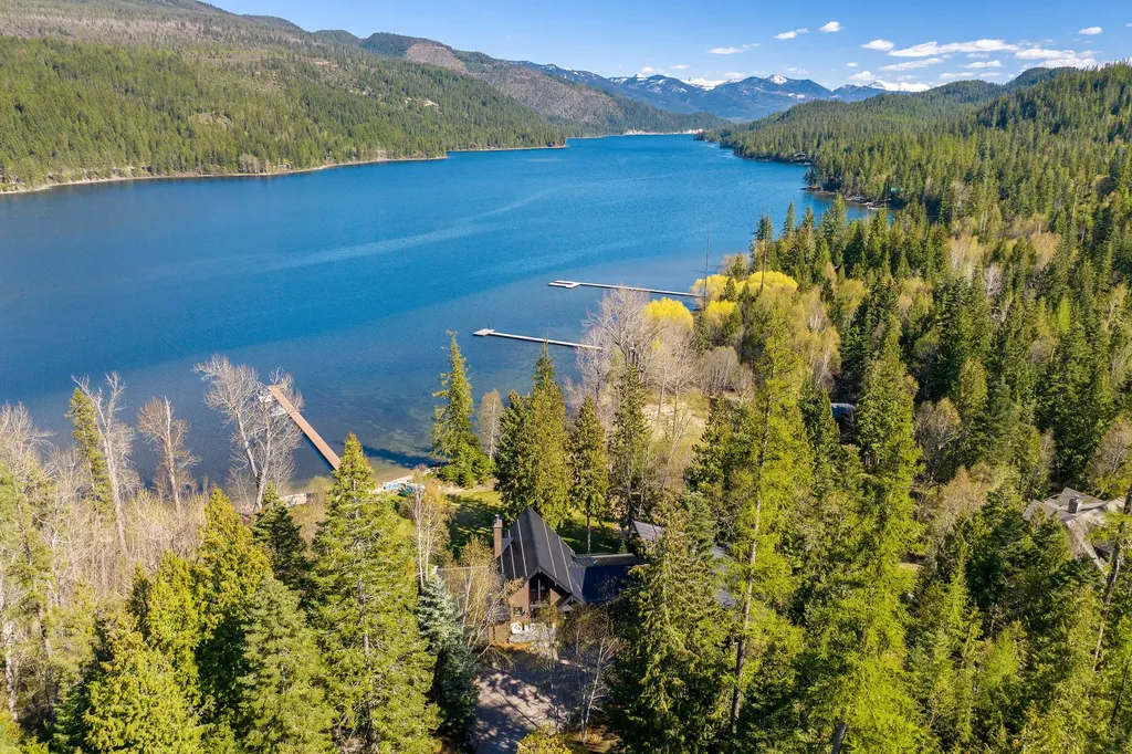 17562 W Swan Shores Road Bigfork MT 59911