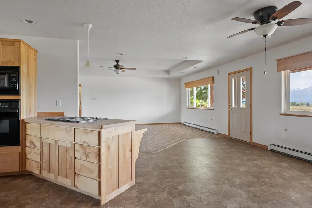 1228 Nordheim Lane Corvallis MT 59828