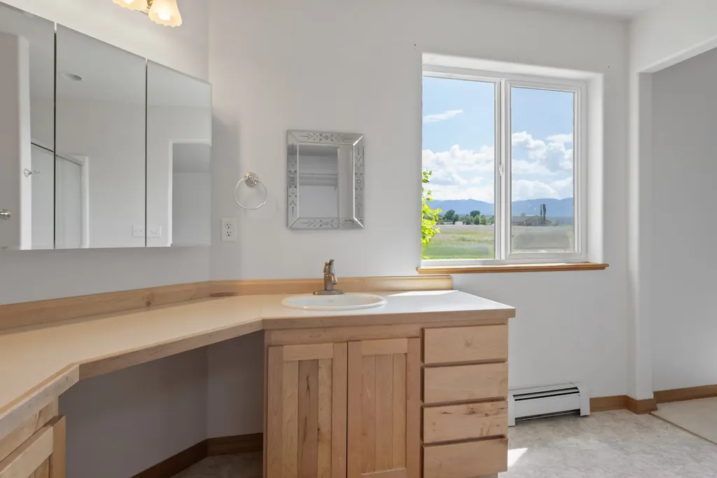 1228 Nordheim Lane Corvallis MT 59828