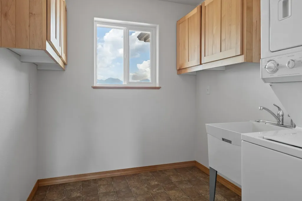 1228 Nordheim Lane Corvallis MT 59828