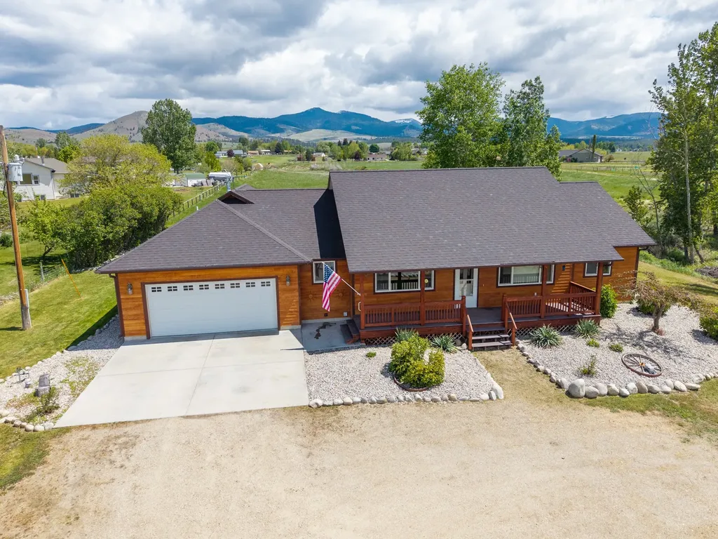 1228 Nordheim Lane Corvallis MT 59828