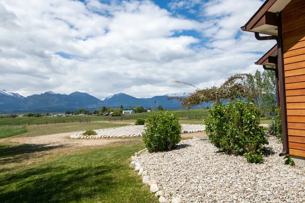 1228 Nordheim Lane Corvallis MT 59828