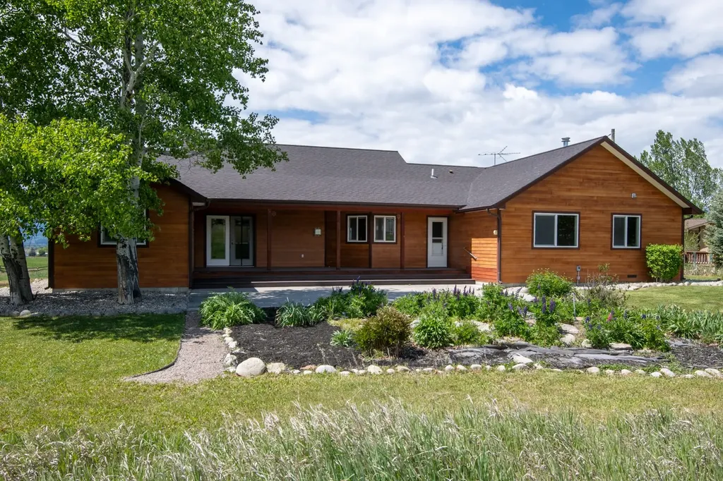 1228 Nordheim Lane Corvallis MT 59828
