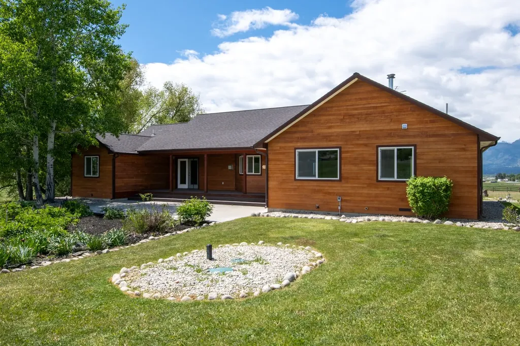 1228 Nordheim Lane Corvallis MT 59828