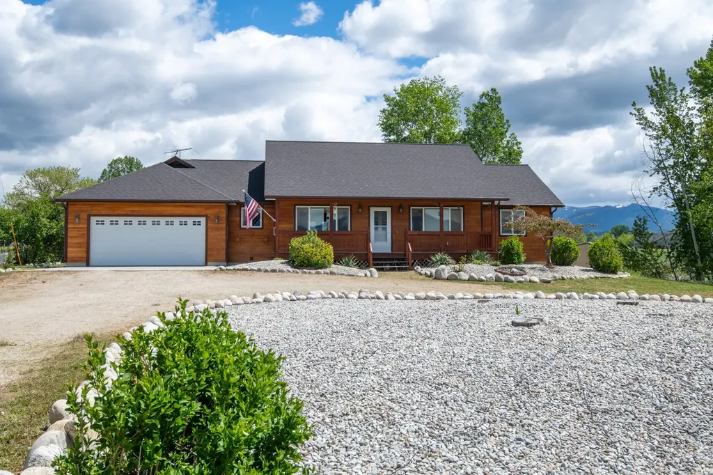 1228 Nordheim Lane Corvallis MT 59828