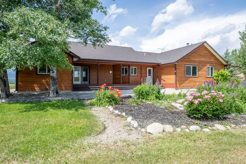 1228 Nordheim Lane Corvallis MT 59828