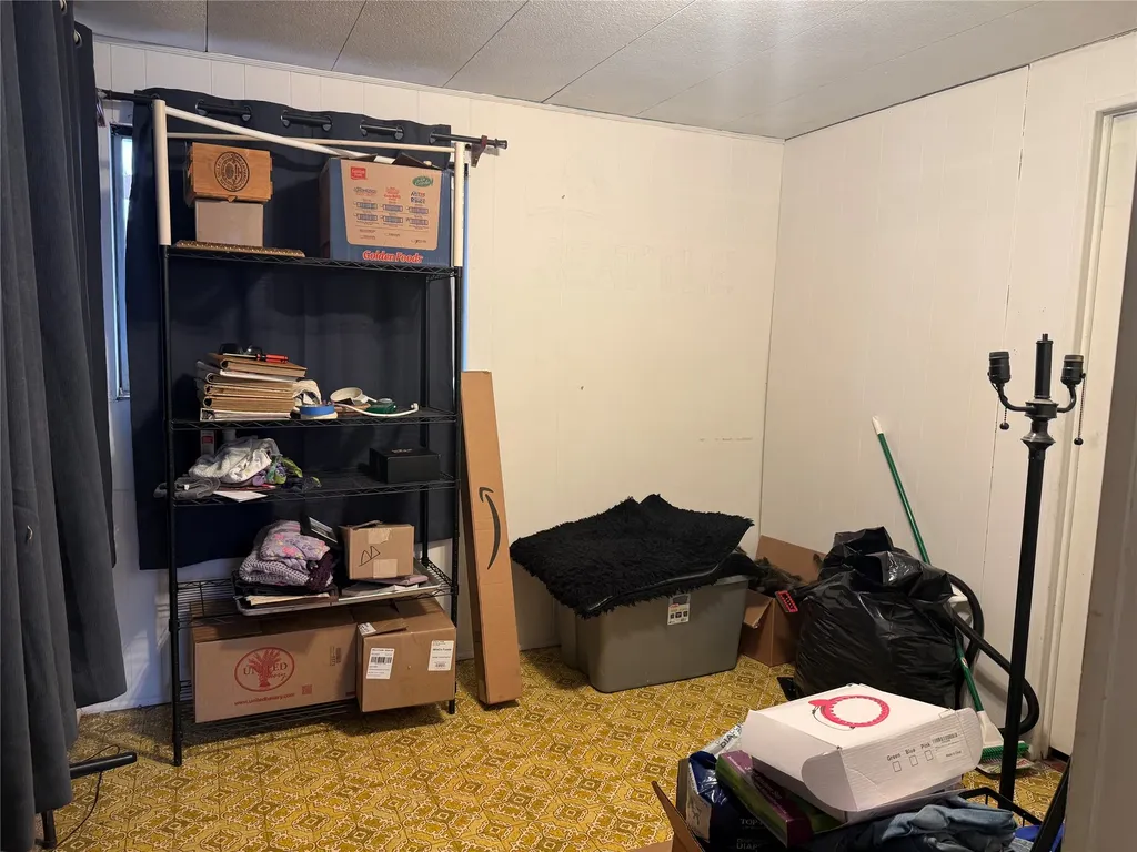 15300 Big Horn Road Huson MT 59846
