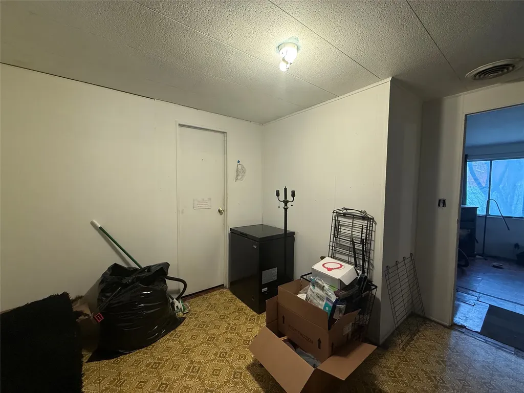 15300 Big Horn Road Huson MT 59846