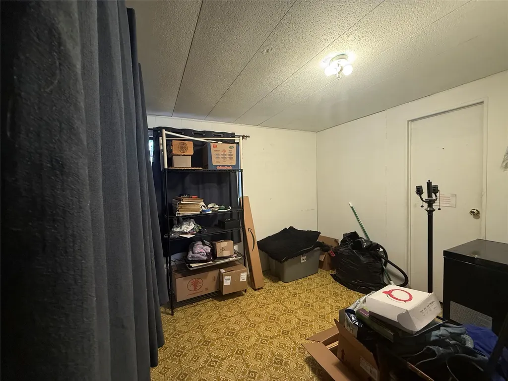 15300 Big Horn Road Huson MT 59846
