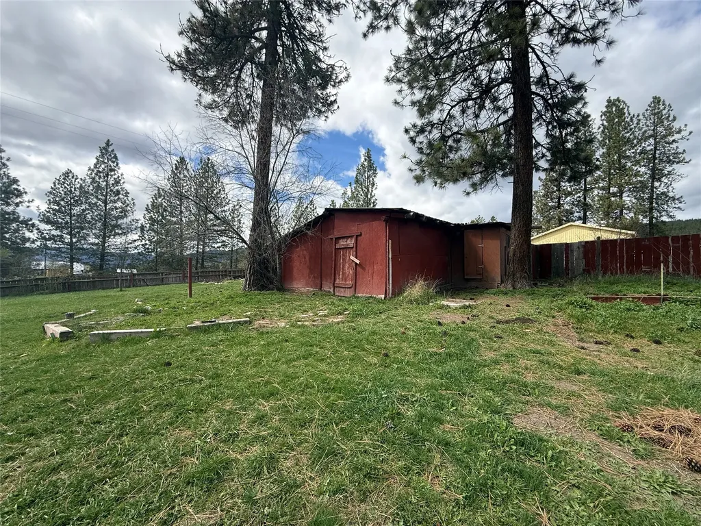15300 Big Horn Road Huson MT 59846