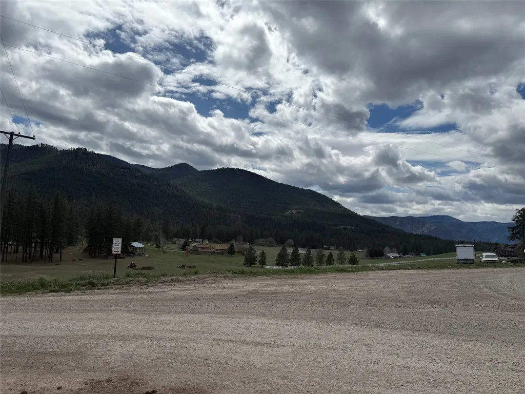15300 Big Horn Road Huson MT 59846