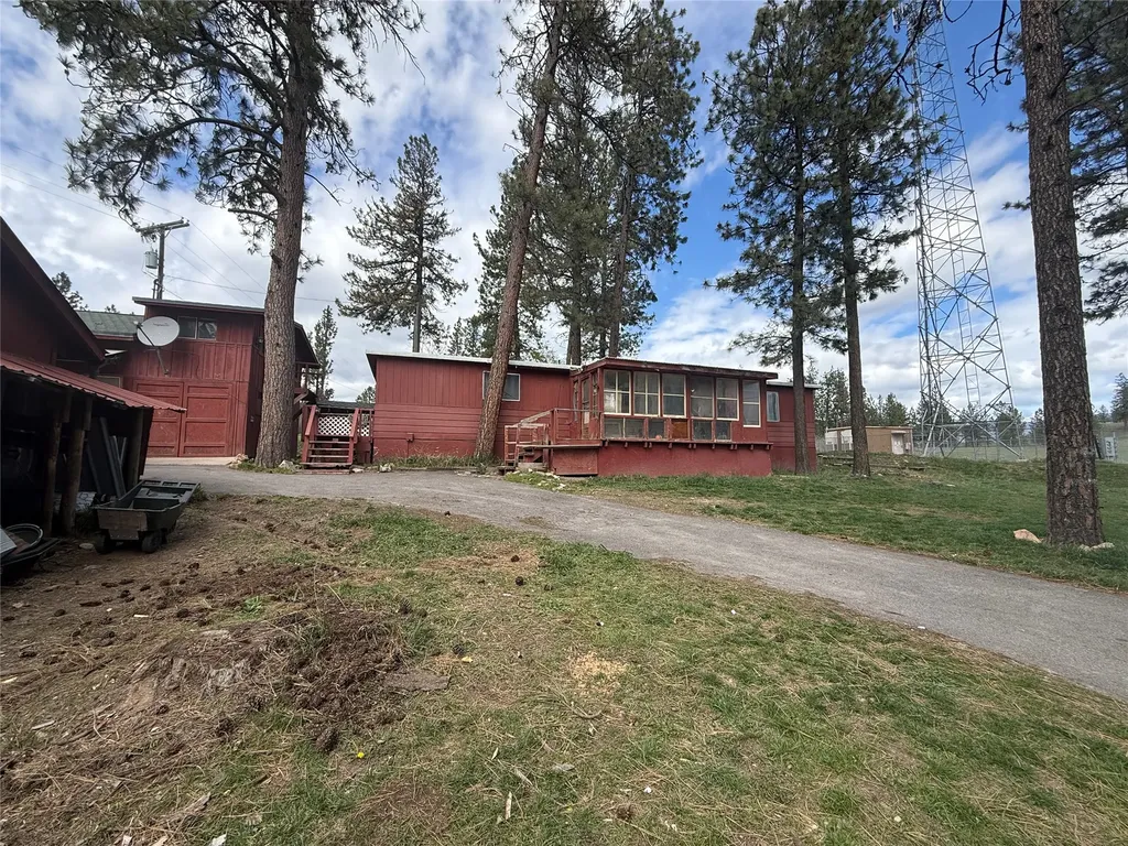 15300 Big Horn Road Huson MT 59846