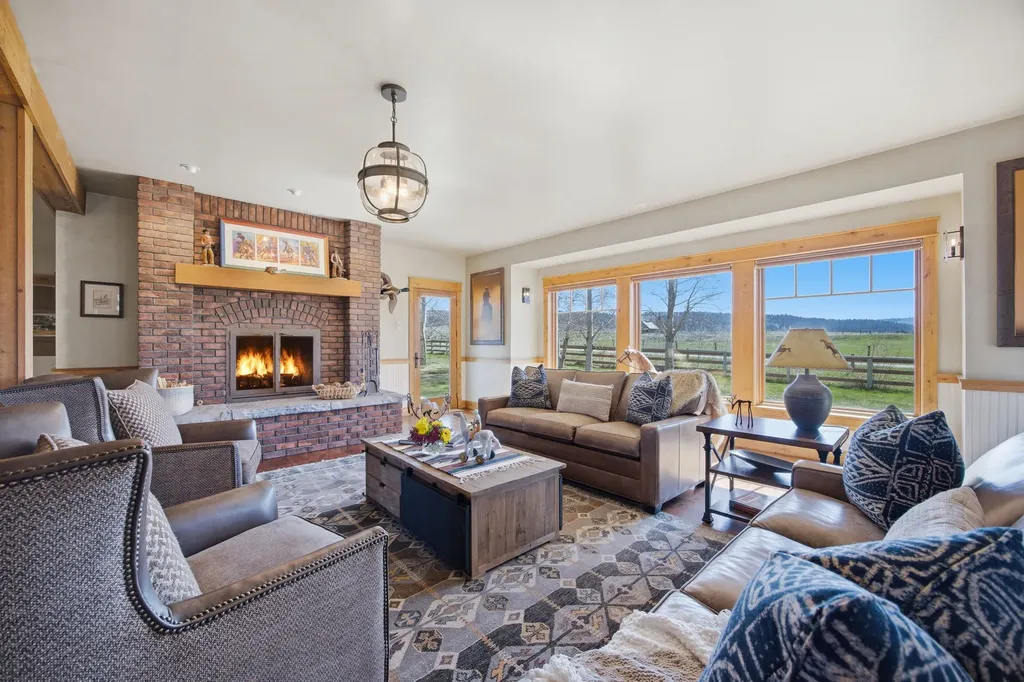 351 Ogden Lane Hamilton MT 59840