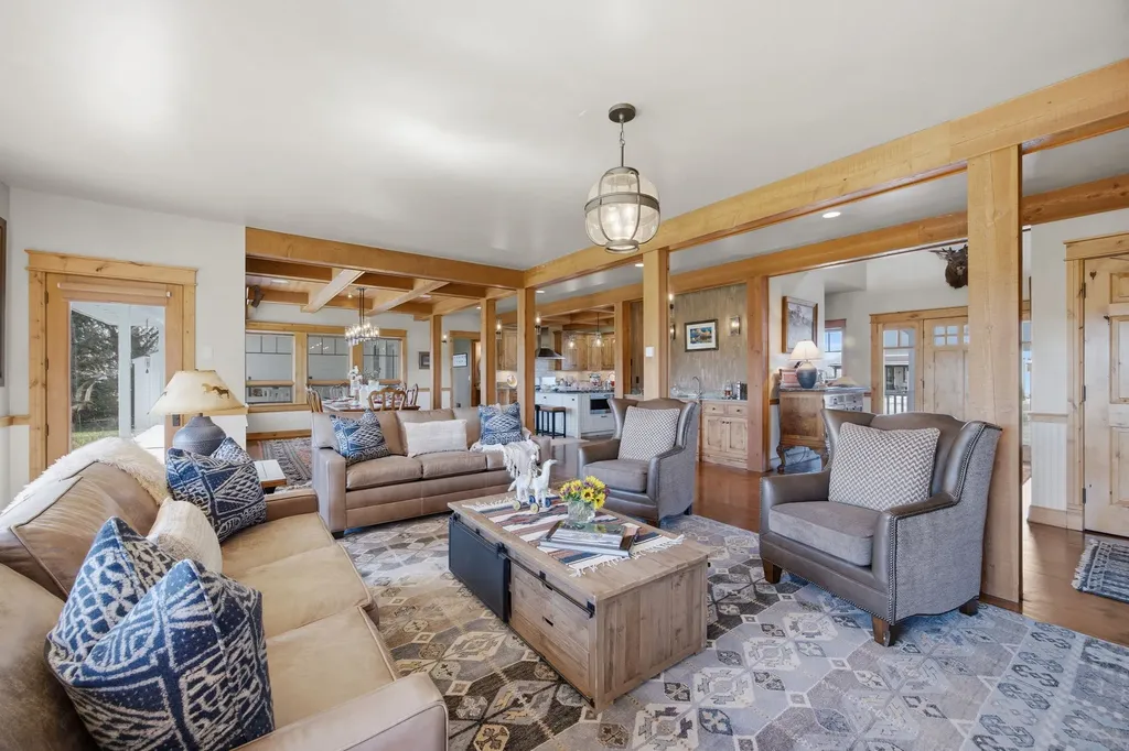 351 Ogden Lane Hamilton MT 59840