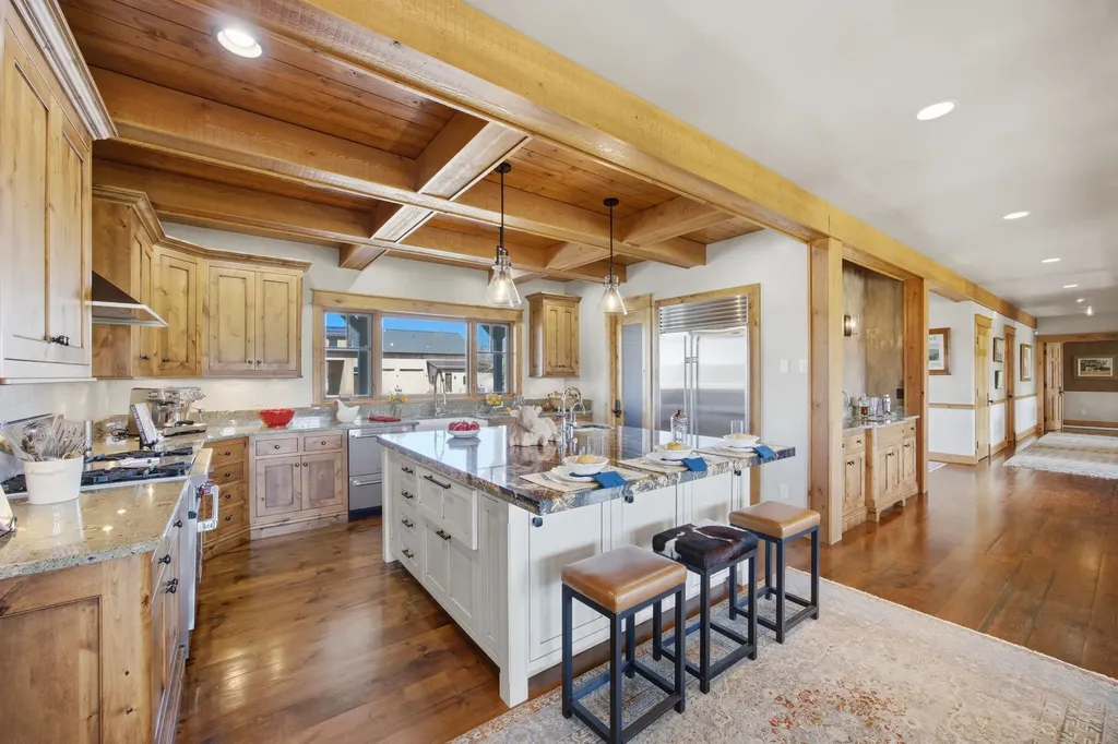 351 Ogden Lane Hamilton MT 59840