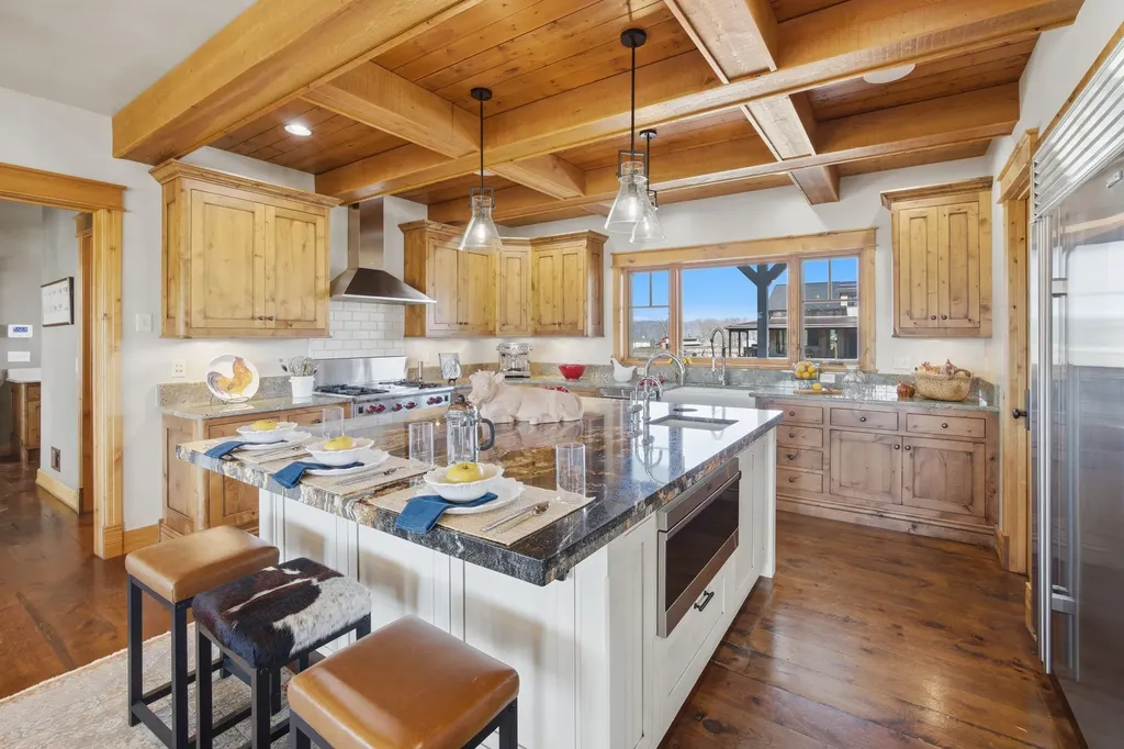 351 Ogden Lane Hamilton MT 59840