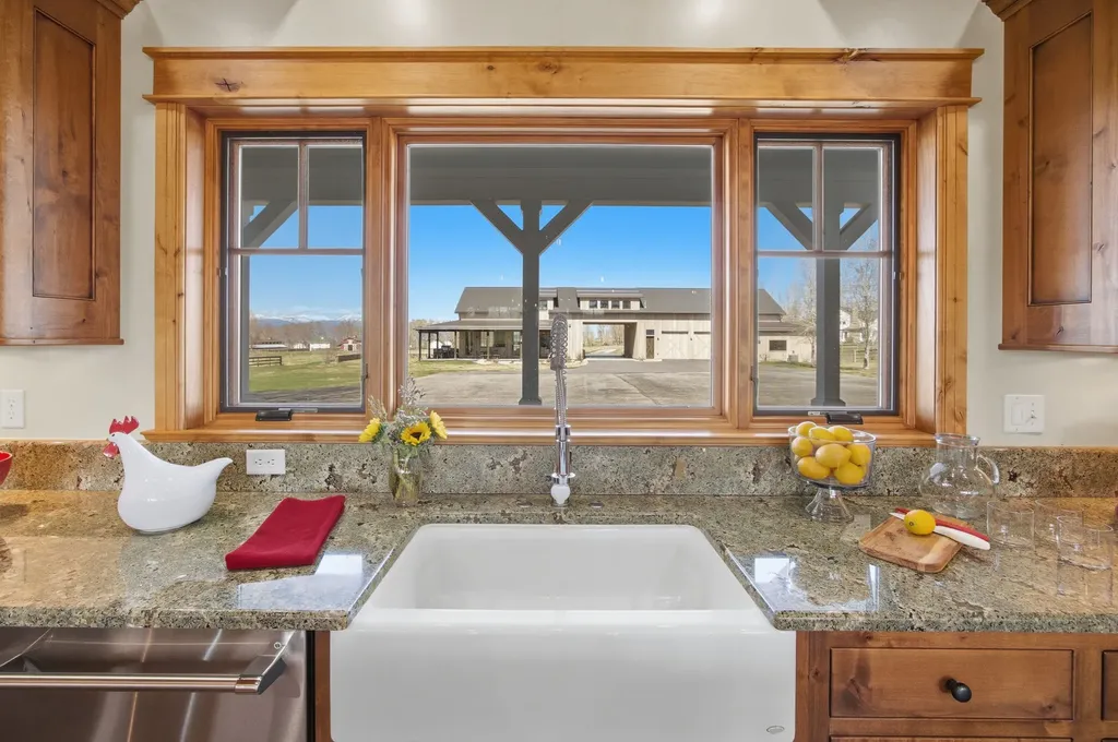 351 Ogden Lane Hamilton MT 59840