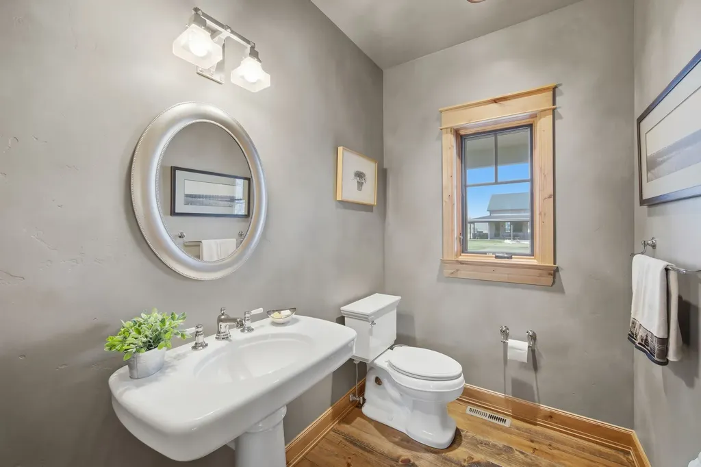351 Ogden Lane Hamilton MT 59840