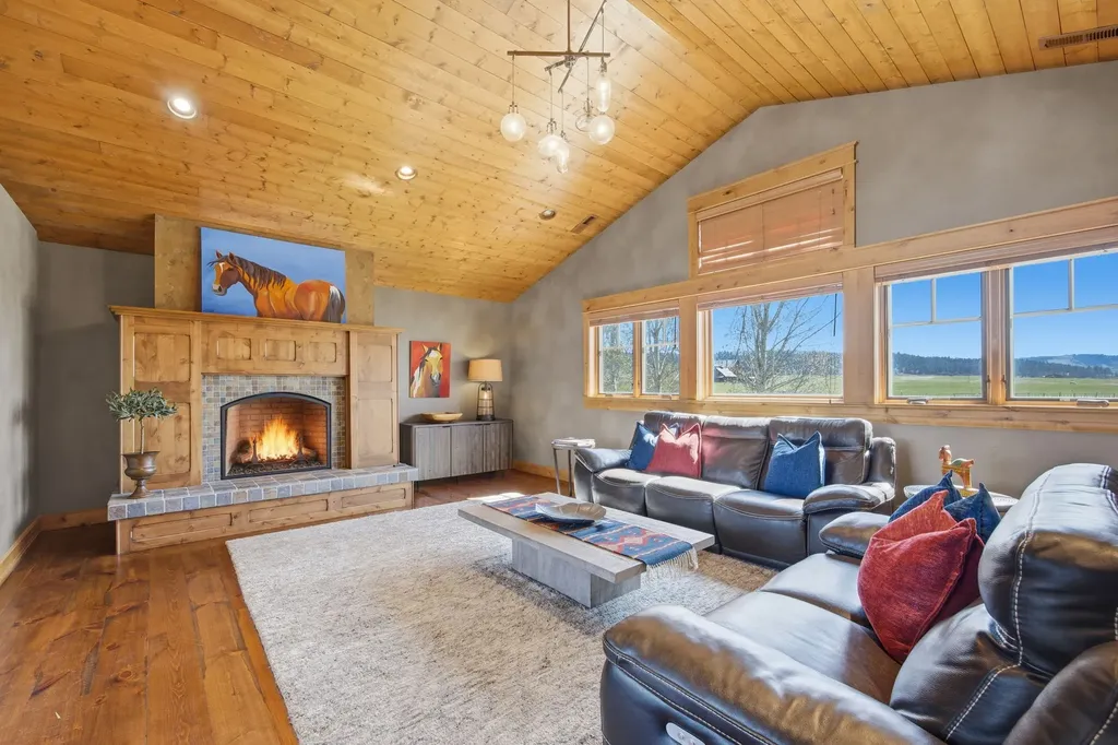 351 Ogden Lane Hamilton MT 59840