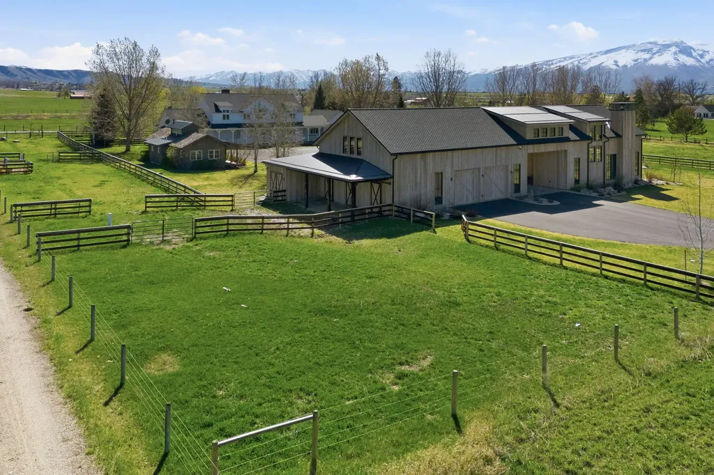351 Ogden Lane Hamilton MT 59840