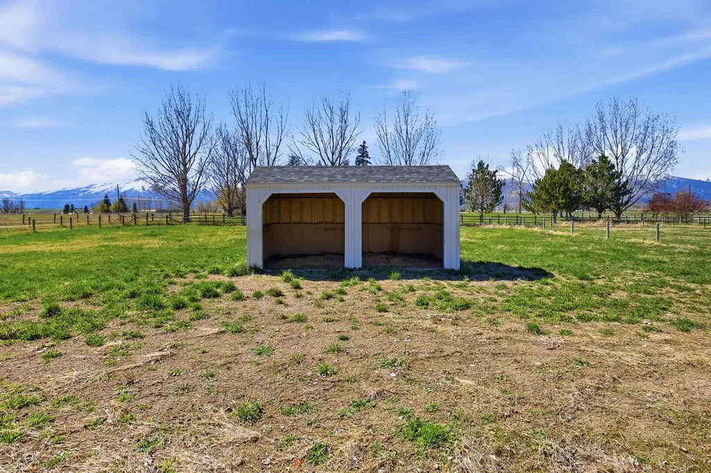 351 Ogden Lane Hamilton MT 59840