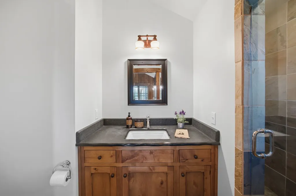 351 Ogden Lane Hamilton MT 59840