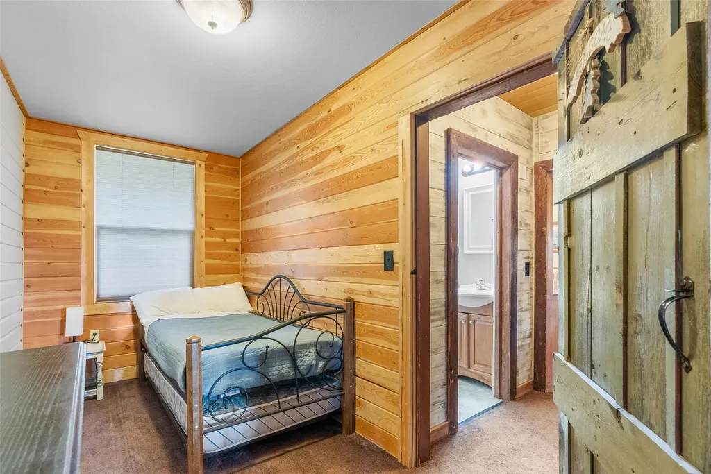 3481 Mt-83 Seeley Lake MT 59868