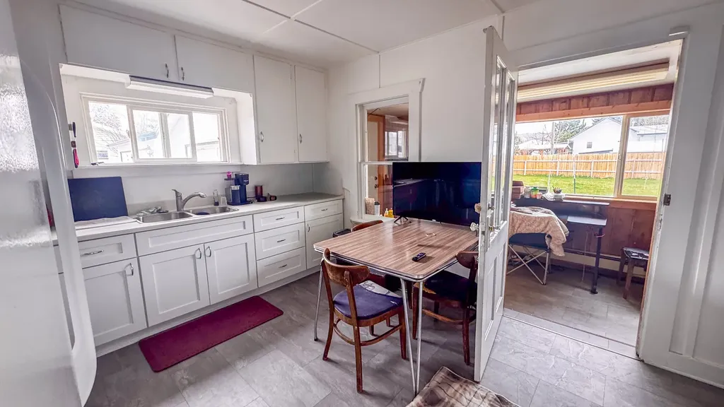 204 S Harrison Avenue Townsend MT 59644