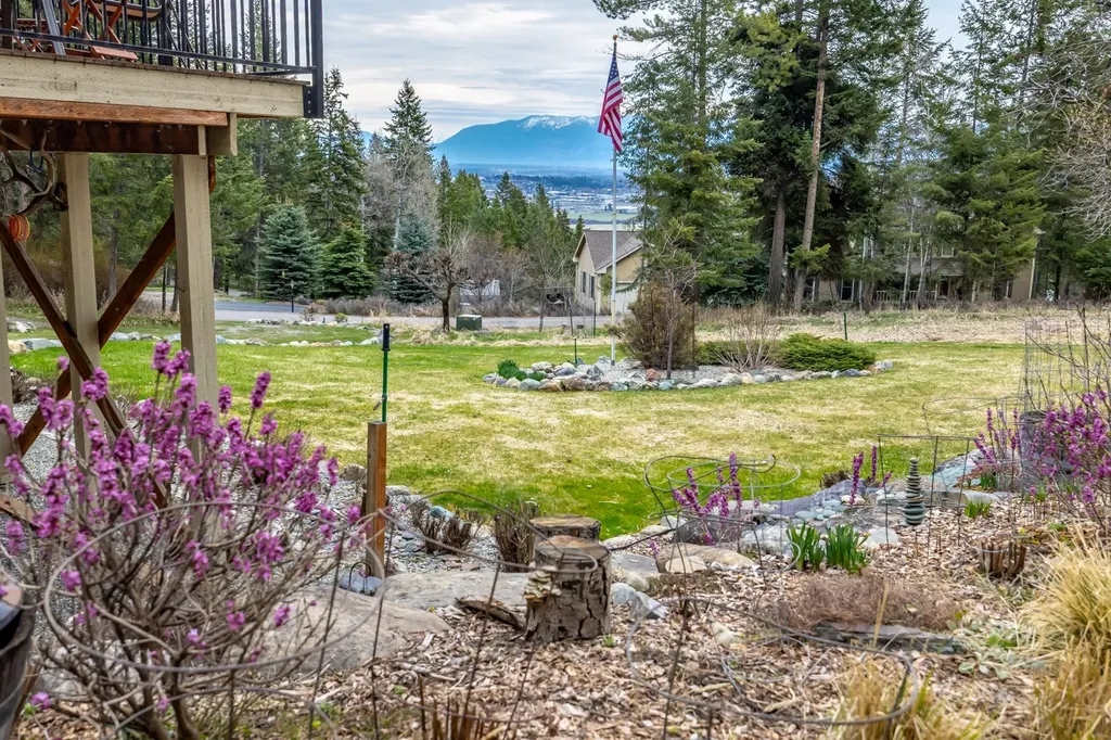 345 Lake Hills Drive Kalispell MT 59901