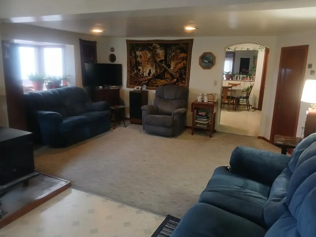 313 Dougherty Street Elliston MT 59728