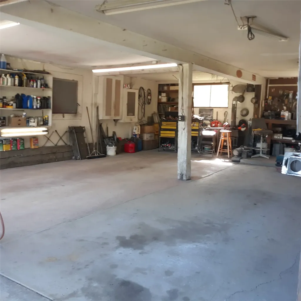 313 Dougherty Street Elliston MT 59728