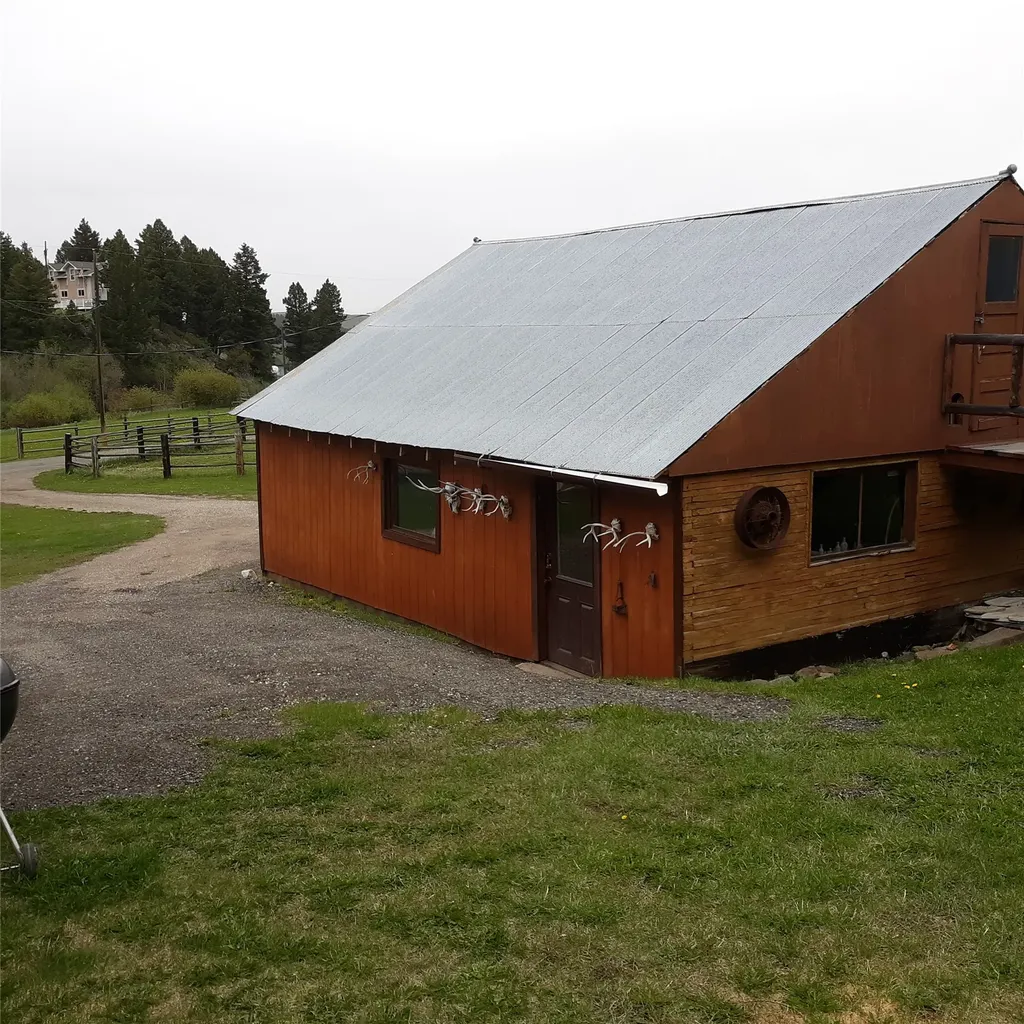 313 Dougherty Street Elliston MT 59728